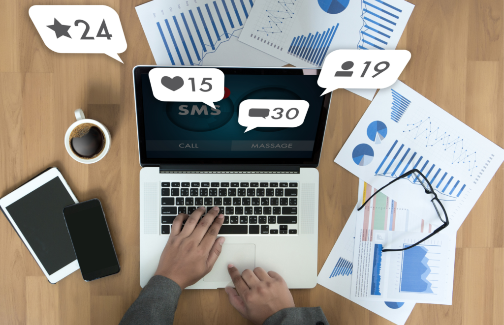 Social Media & Customer Relationships Pyxl